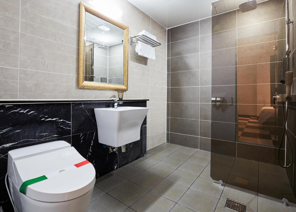 Noble Stay Hotel Gwangju Metropolitan City Buitenkant foto