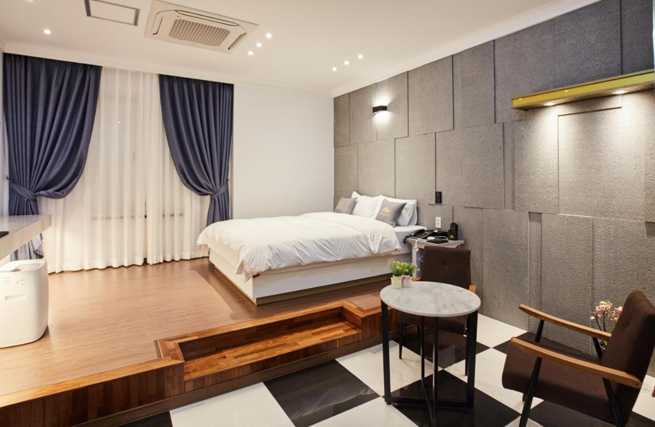 Noble Stay Hotel Gwangju Metropolitan City Buitenkant foto