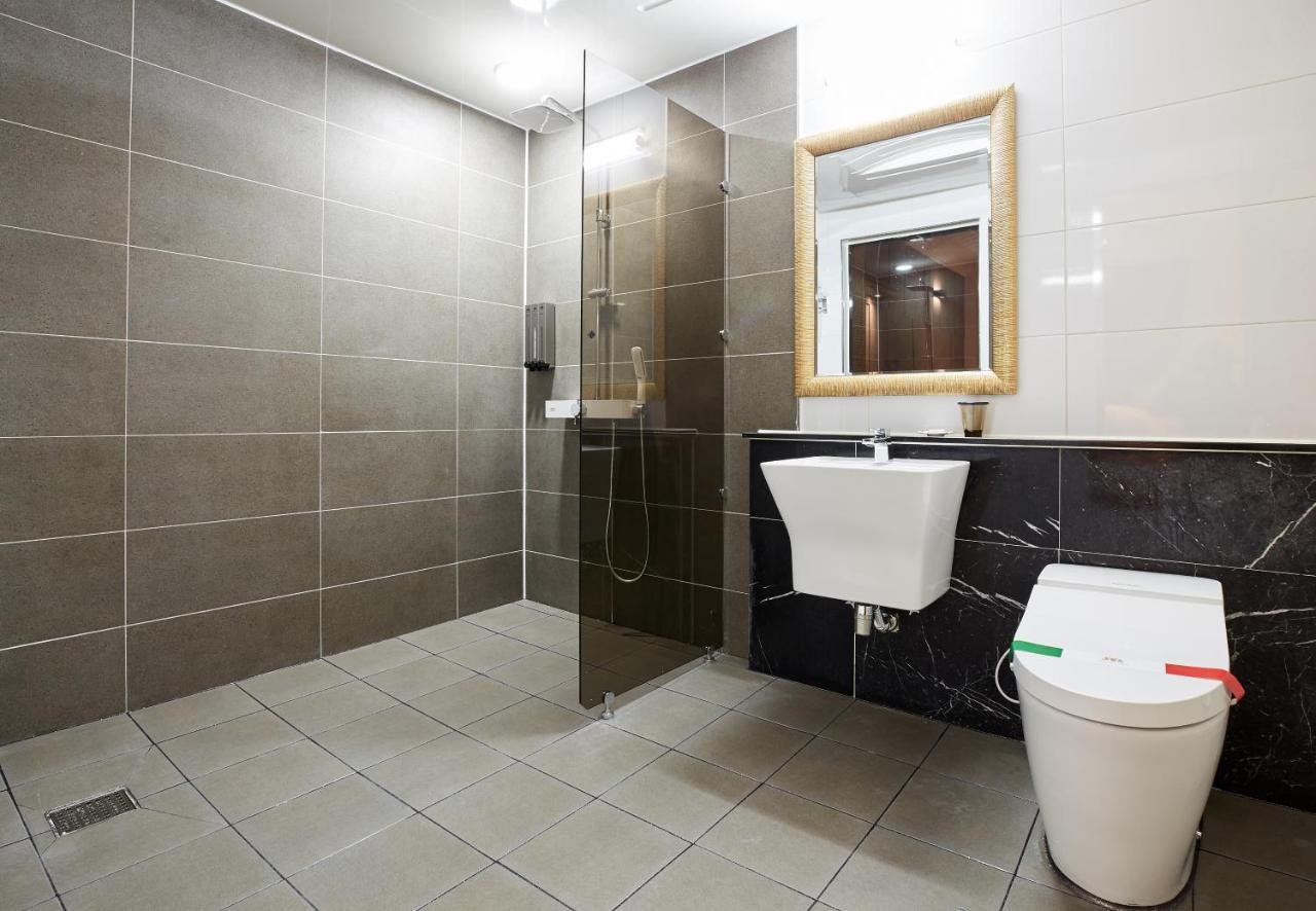 Noble Stay Hotel Gwangju Metropolitan City Buitenkant foto